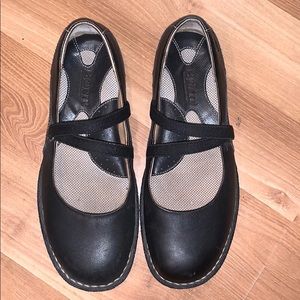 Born maryjane style mules black leather size 7.5